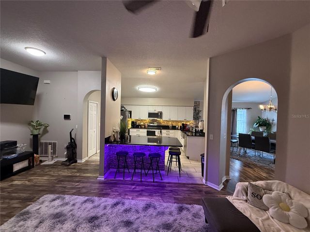 7628 WEEHAWKEN DRIVE, Zephyrhills, FL 33540