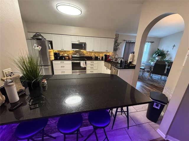 7628 WEEHAWKEN DRIVE, Zephyrhills, FL 33540