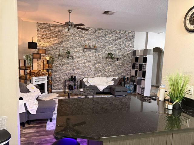 7628 WEEHAWKEN DRIVE, Zephyrhills, FL 33540