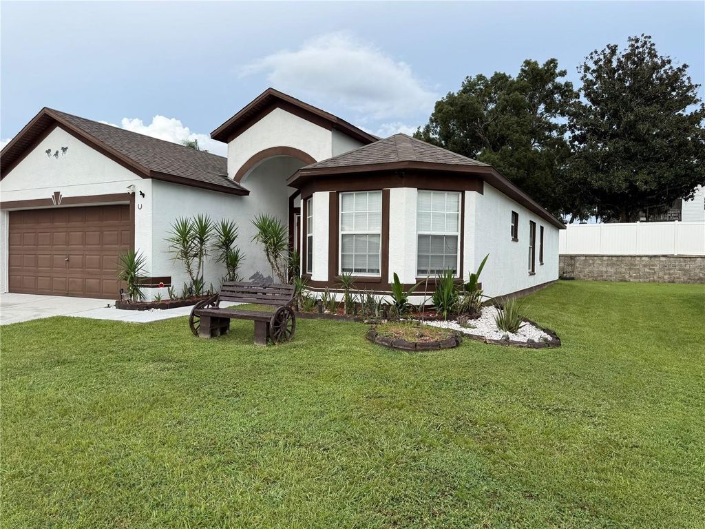 7628 WEEHAWKEN DRIVE, Zephyrhills, FL 33540