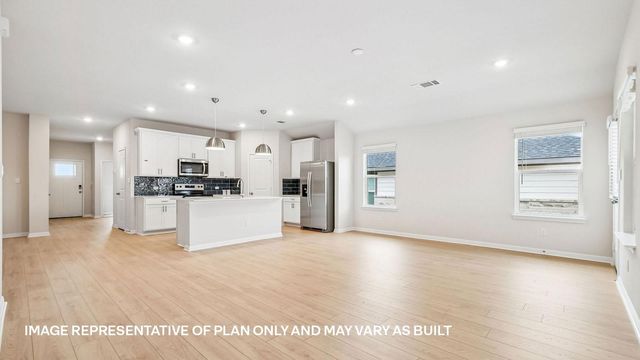9425 Buckstitch Saddle DR, Austin, TX 78653