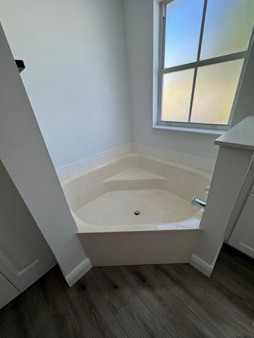 6256 Harbor Bend, Margate, FL 33063