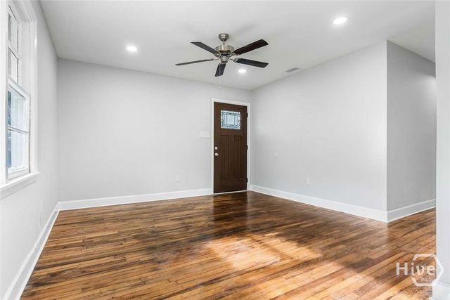 2102 Auburn Street, Savannah, GA 31404