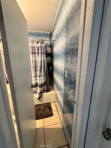 13947 Downey, Paramount, CA 90723