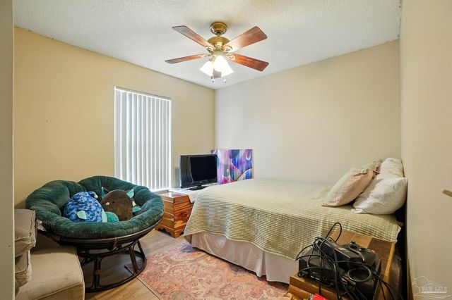 1704 Garlia Ct, Pensacola, FL 32526