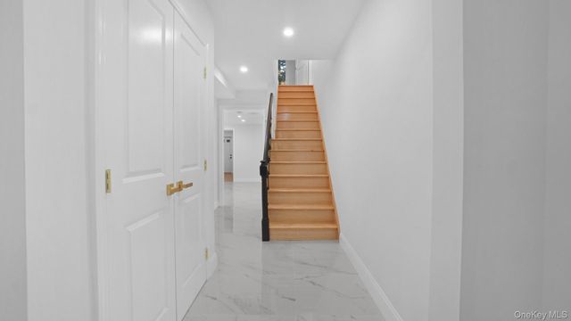 263 Quincy Avenue, Bronx, NY 10465
