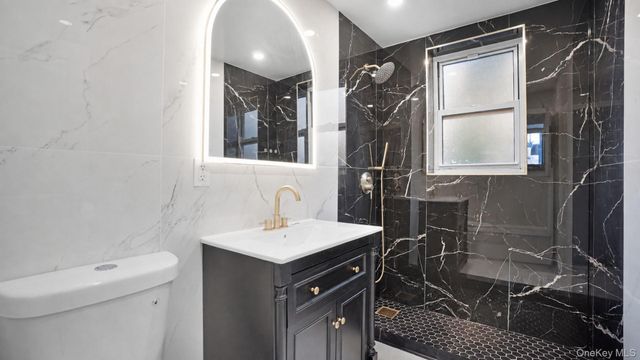 263 Quincy Avenue, Bronx, NY 10465