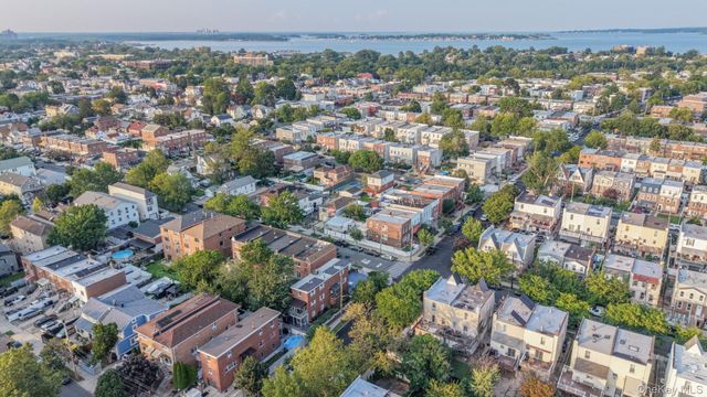 263 Quincy Avenue, Bronx, NY 10465