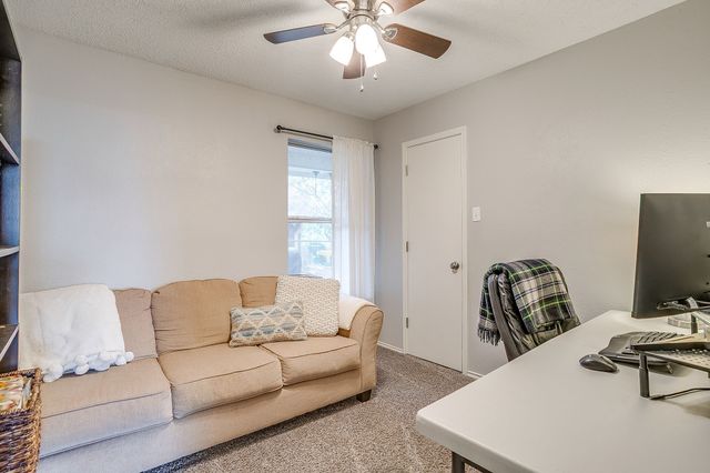 7104 Summerset Drive, Benbrook, TX 76126