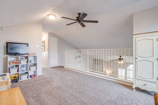 7104 Summerset Drive, Benbrook, TX 76126