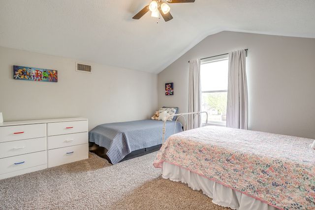 7104 Summerset Drive, Benbrook, TX 76126