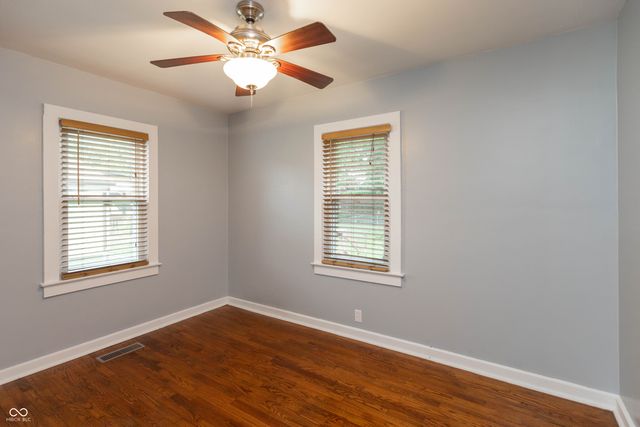 143 High Street, Danville, IN 46122