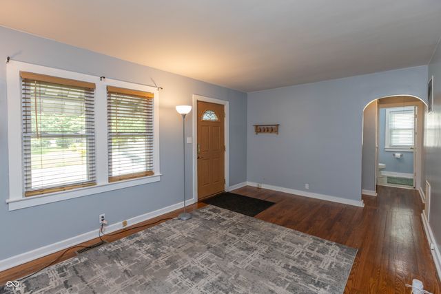 143 High Street, Danville, IN 46122