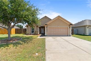 6902 Aaron Dr, Corpus Christi, TX 78413