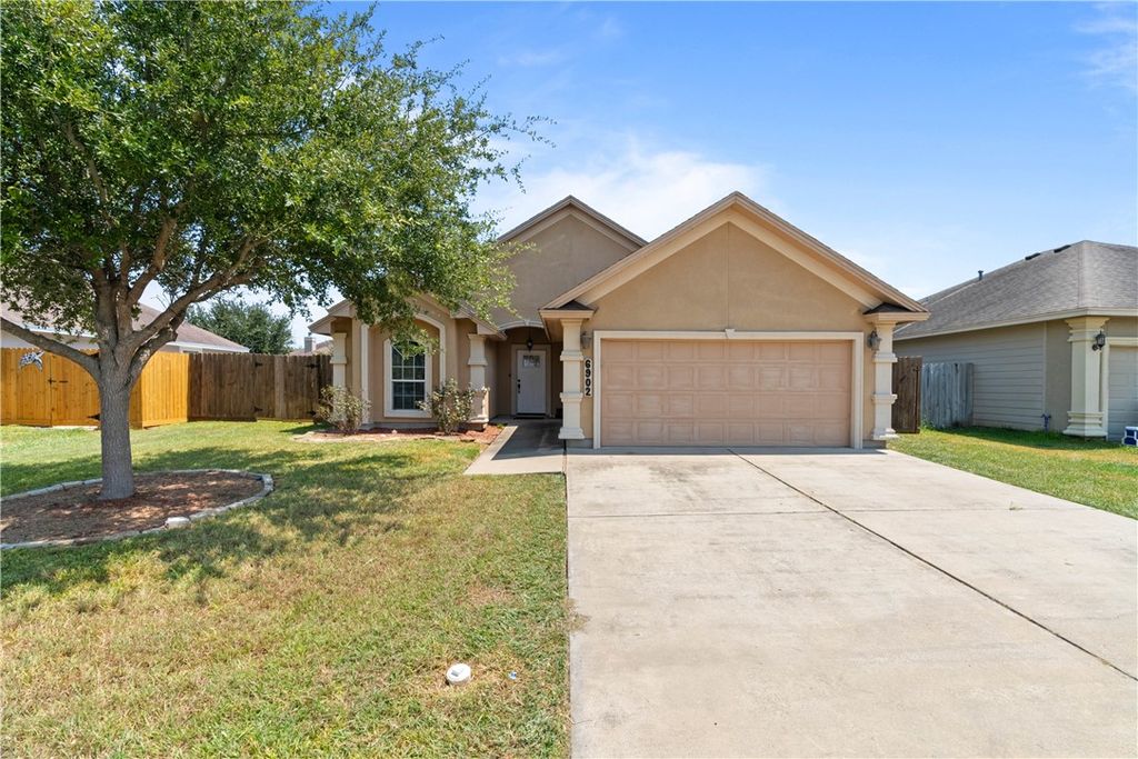 6902 Aaron Dr, Corpus Christi, TX 78413