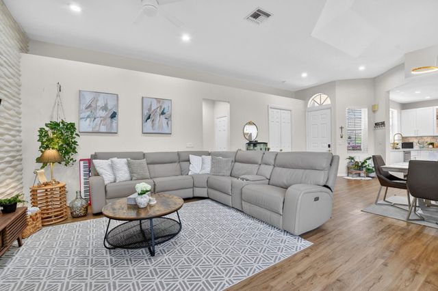 23451 Water Circle, Boca Raton, FL 33486