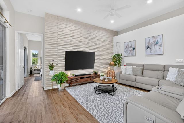 23451 Water Circle, Boca Raton, FL 33486