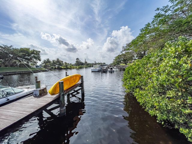 23451 Water Circle, Boca Raton, FL 33486