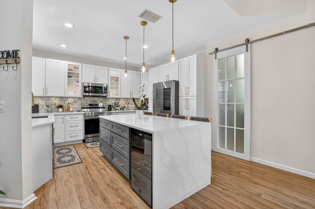 23451 Water Circle, Boca Raton, FL 33486