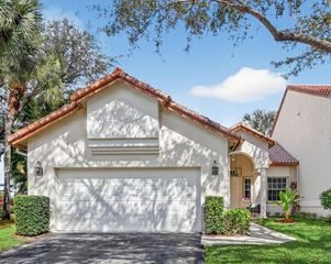 23451 Water Circle, Boca Raton, FL 33486