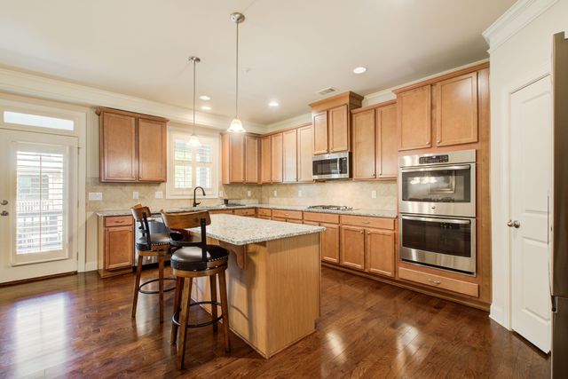 2627 Vintage Dr, Alpharetta, GA 30009