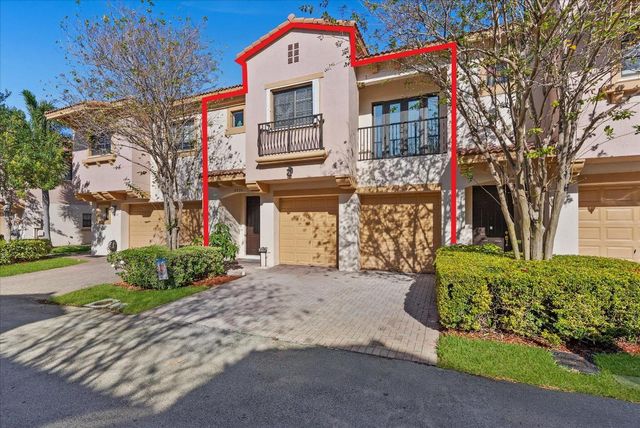 4735 Preserve Street, Coconut Creek, FL 33073