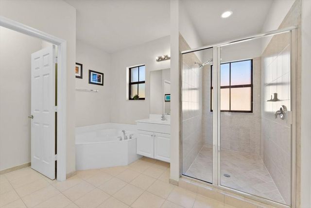 4735 Preserve Street, Coconut Creek, FL 33073