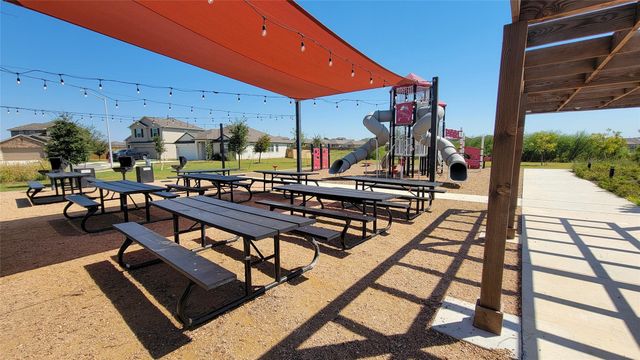 727 Gladiola LOOP, Kyle, TX 78640