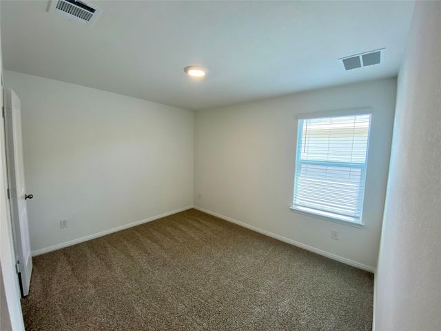 727 Gladiola LOOP, Kyle, TX 78640