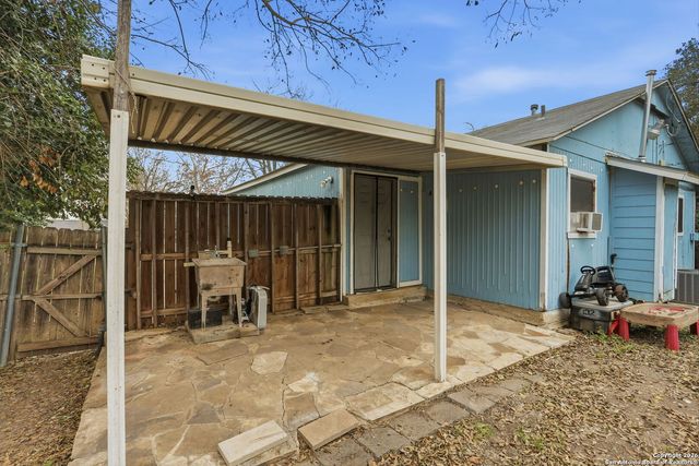 1015 Cibolo, Universal City, TX 78148