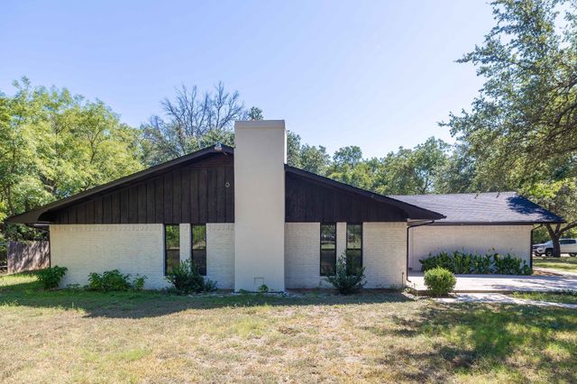 404 S Mayben Street, Rising Star, TX 76471