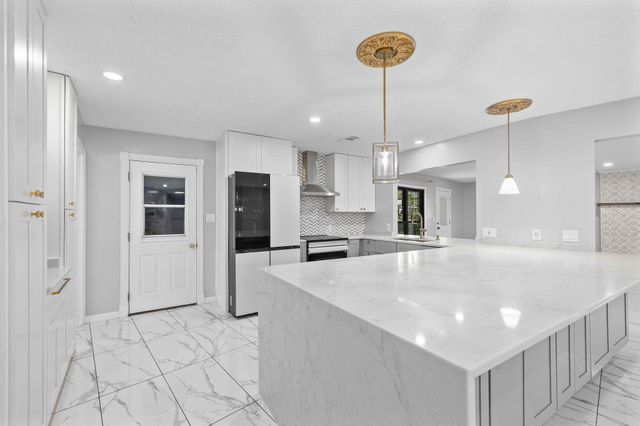 404 S Mayben Street, Rising Star, TX 76471