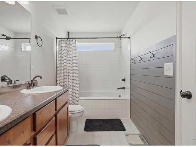 1628 103rd Ave Ct, Greeley, CO 80634