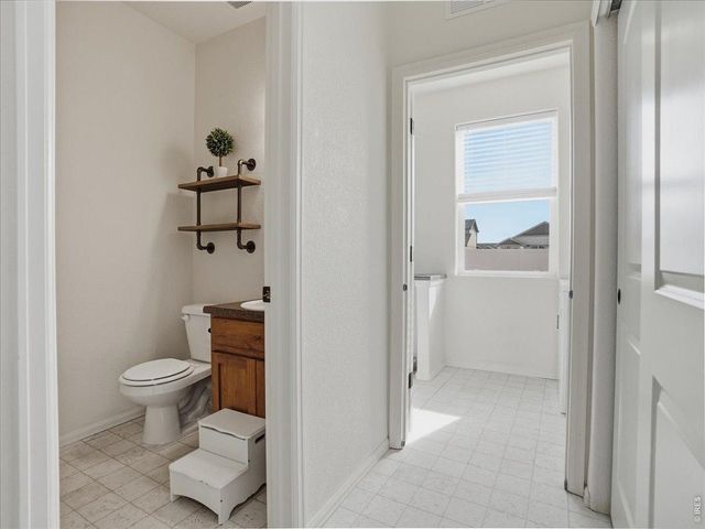 1628 103rd Ave Ct, Greeley, CO 80634