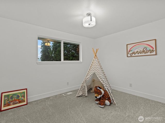 29204 39th Avenue S, Auburn, WA 98001