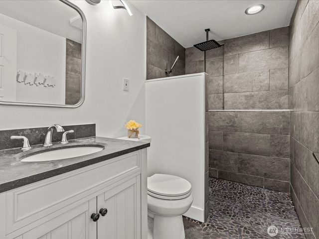 29204 39th Avenue S, Auburn, WA 98001