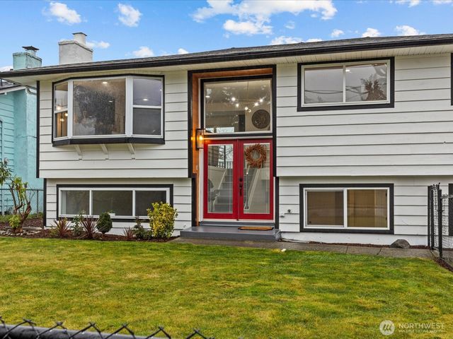 29204 39th Avenue S, Auburn, WA 98001