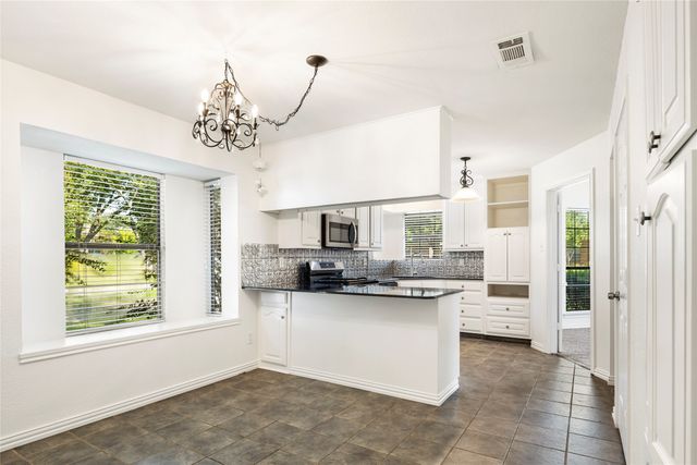 614 Arbor Court, Highland Village, TX 75077