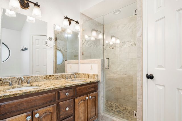 614 Arbor Court, Highland Village, TX 75077