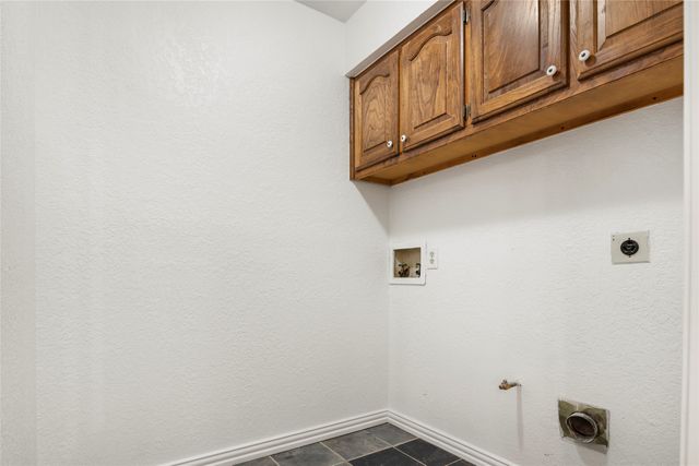 614 Arbor Court, Highland Village, TX 75077