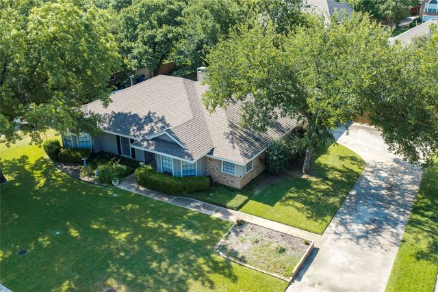 614 Arbor Court, Highland Village, TX 75077