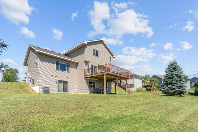 930 Aspen Circle, Watertown, MN 55388