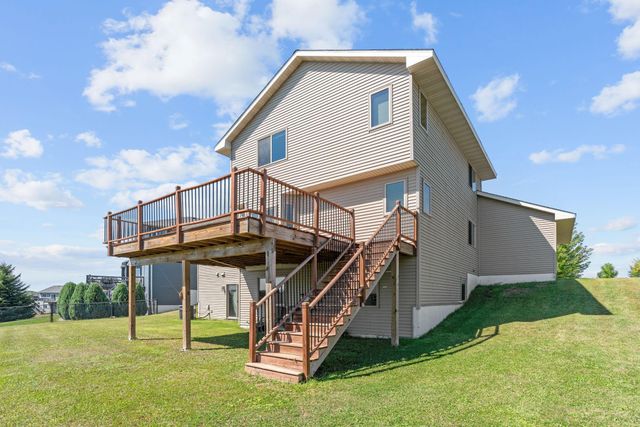 930 Aspen Circle, Watertown, MN 55388