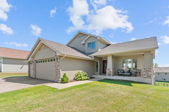 930 Aspen Circle, Watertown, MN 55388