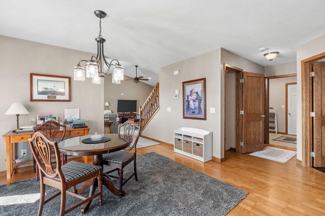 930 Aspen Circle, Watertown, MN 55388