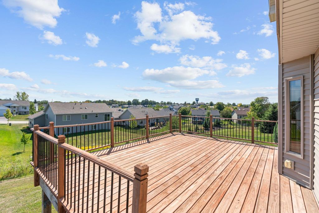 930 Aspen Circle, Watertown, MN 55388 — photo 3