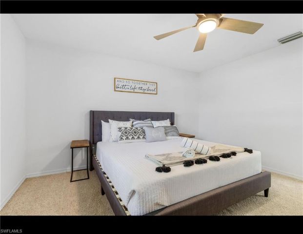 505 SE 9th PL, Cape Coral, FL 33990