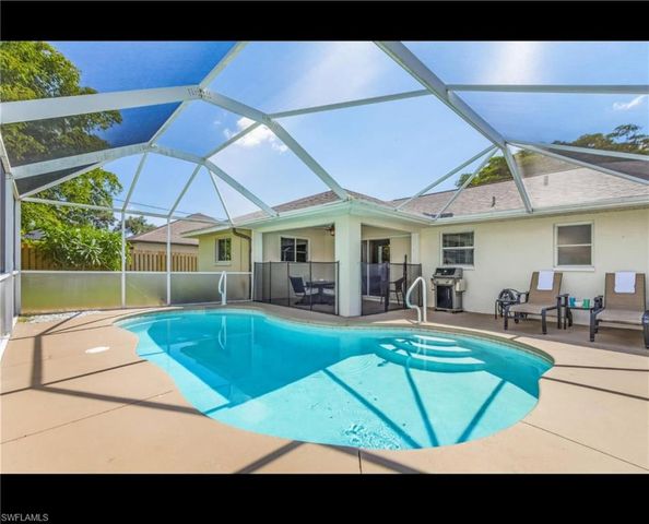505 SE 9th PL, Cape Coral, FL 33990