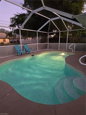 505 SE 9th PL, Cape Coral, FL 33990
