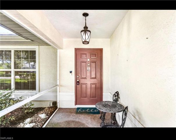 505 SE 9th PL, Cape Coral, FL 33990
